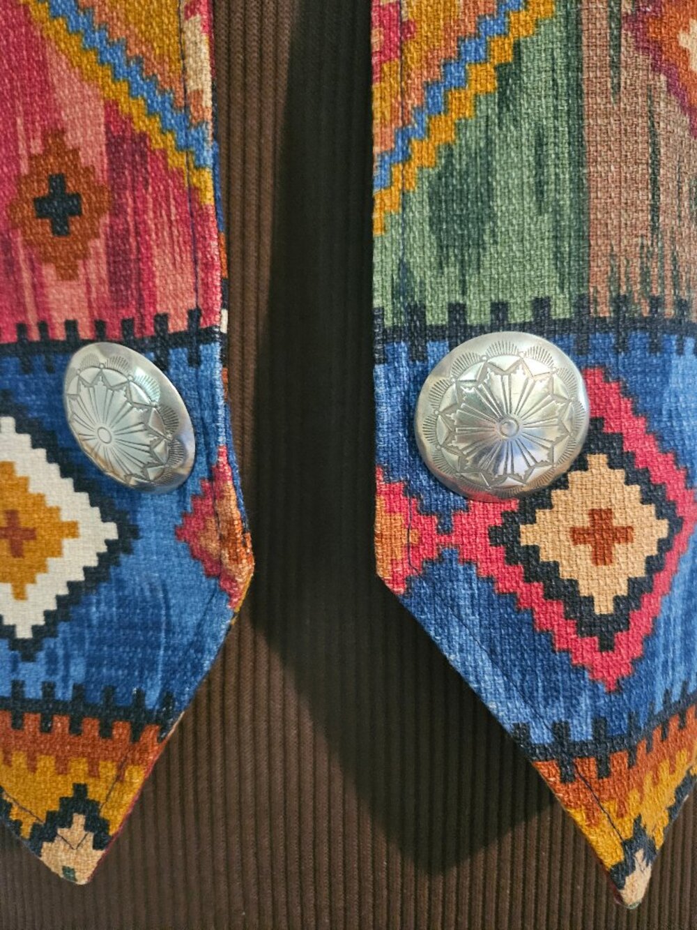 Vintage Women's Wraps Southwest Style Vest with Silver Buttons, Size L (?) - Picture 2 of 5